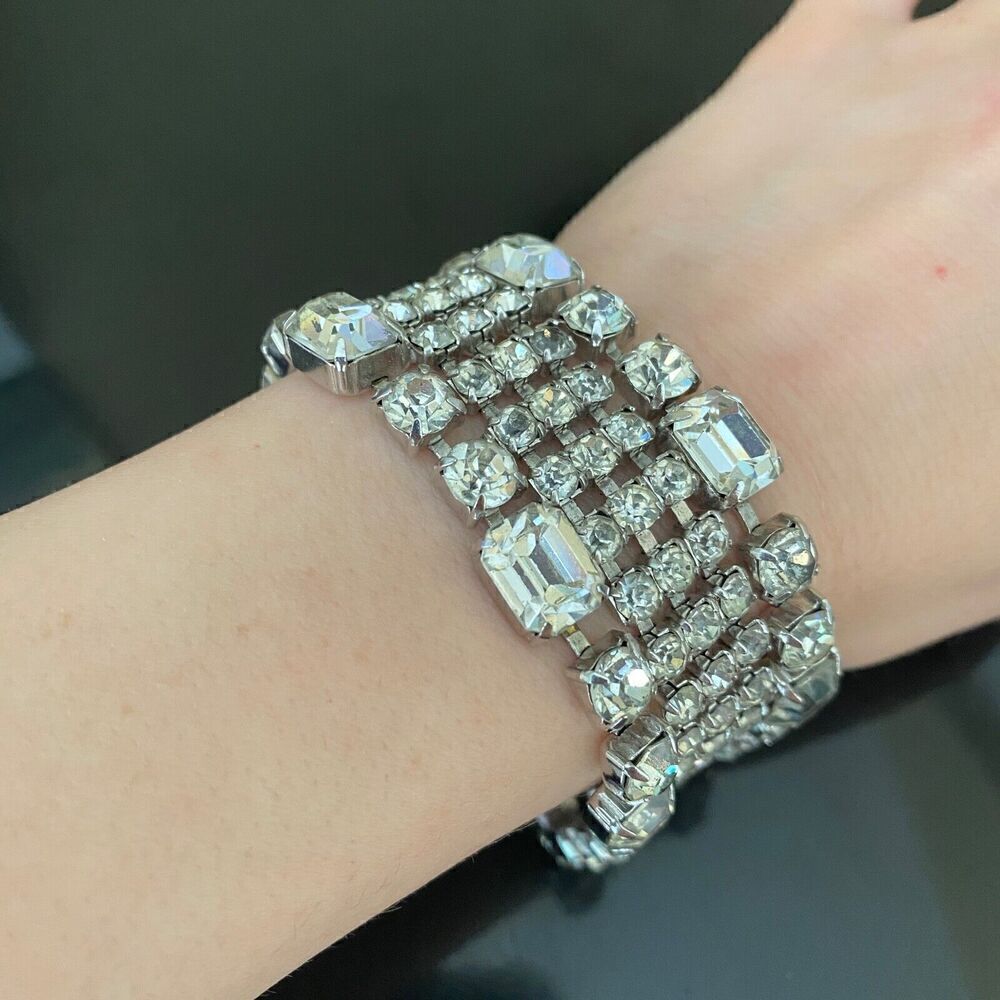 Weiss Signed Vintage Rhinestone Wide Five Row Statement Bracelet W/ Safety Chain - Picture 9 of 9